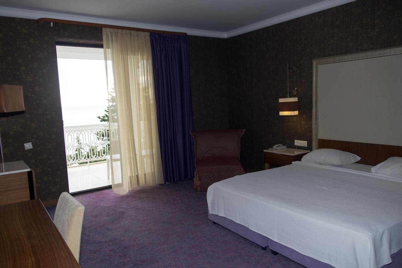 Resort Rayda Гагра Екстериор снимка